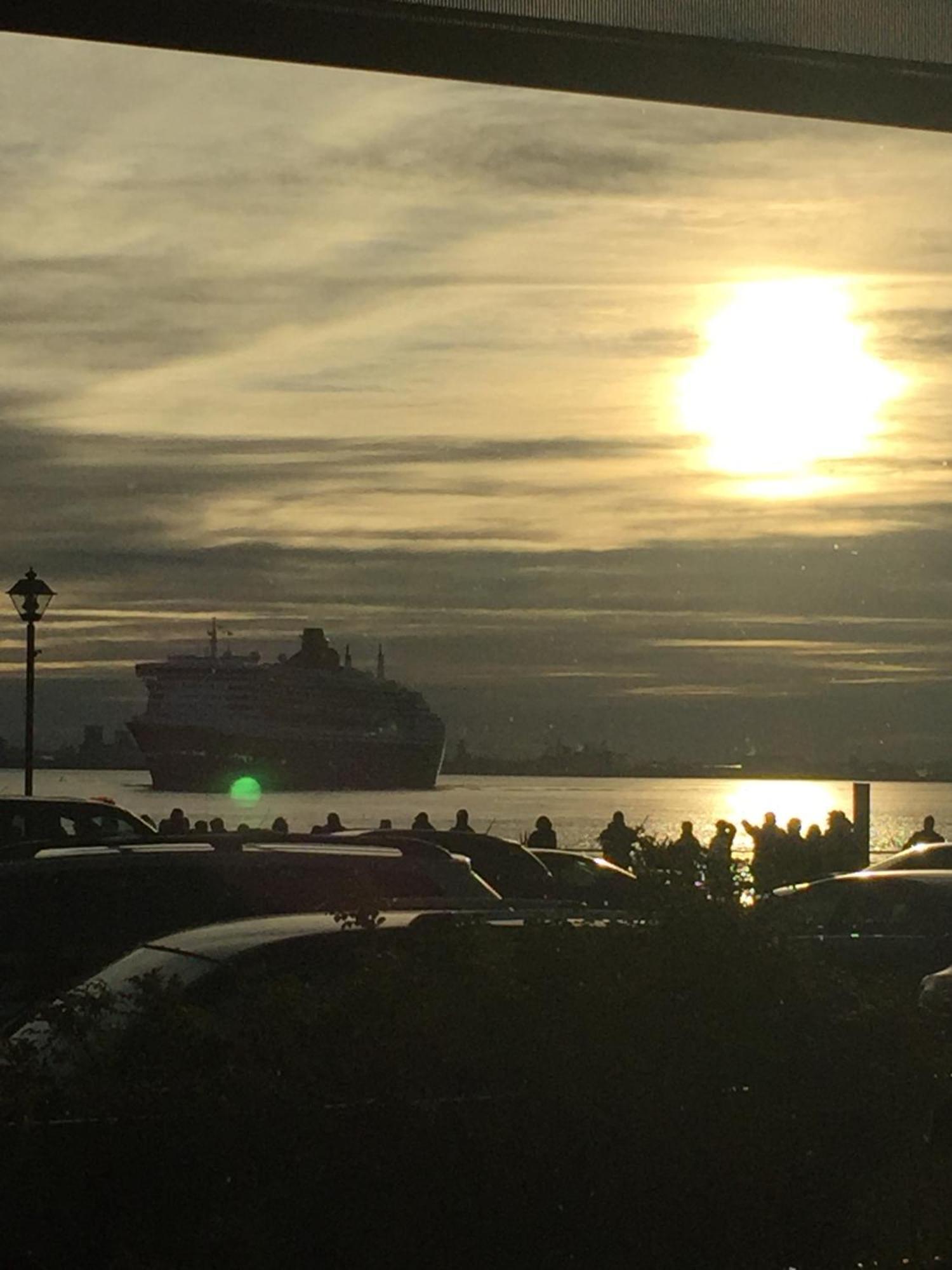 Goeliche Hotel Et Appartement Saint-Laurent-de-l'ile d'Orleans Eksteriør bilde