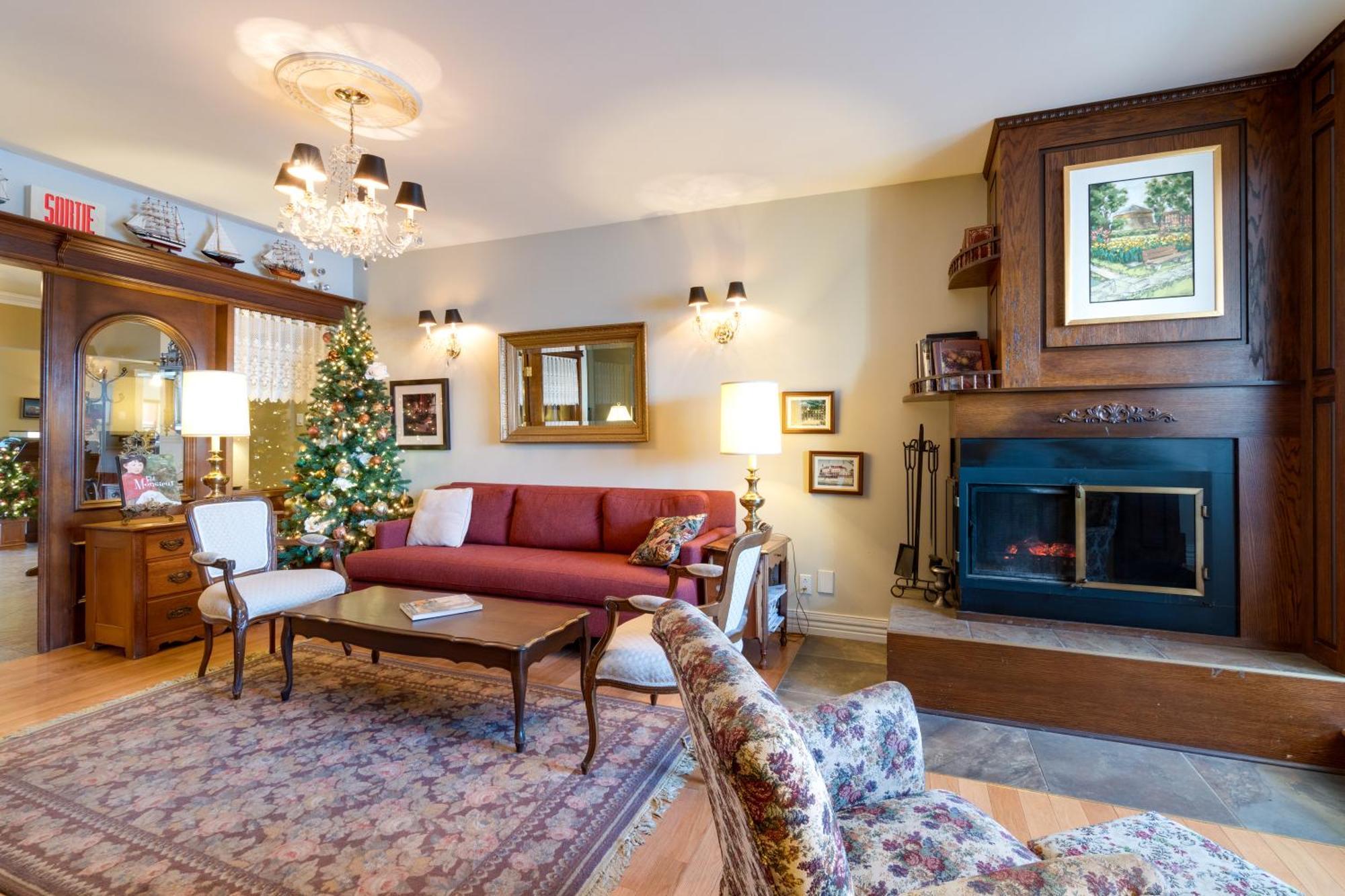 Goeliche Hotel Et Appartement Saint-Laurent-de-l'ile d'Orleans Eksteriør bilde