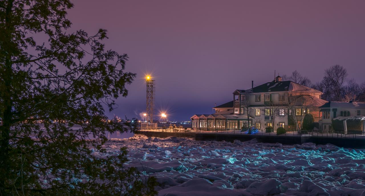 Goeliche Hotel Et Appartement Saint-Laurent-de-l'ile d'Orleans Eksteriør bilde