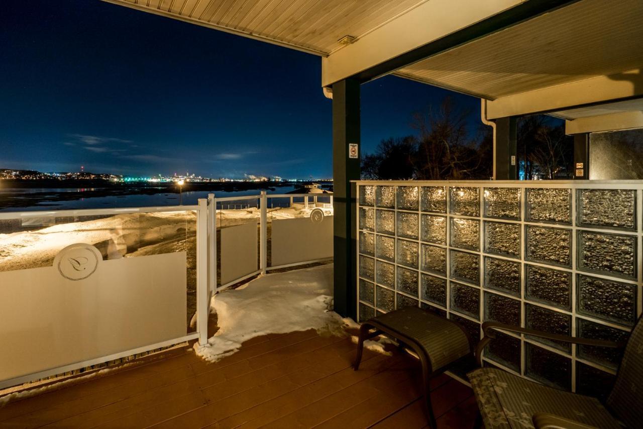 Goeliche Hotel Et Appartement Saint-Laurent-de-l'ile d'Orleans Eksteriør bilde